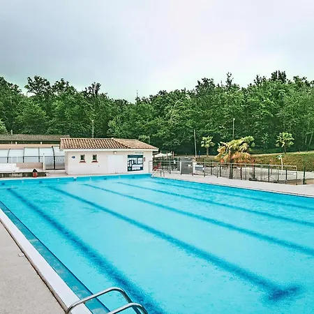 Сasa de vacaciones With Heated Pool In *