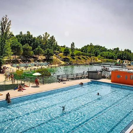 بيت للعطل With Heated Pool In *