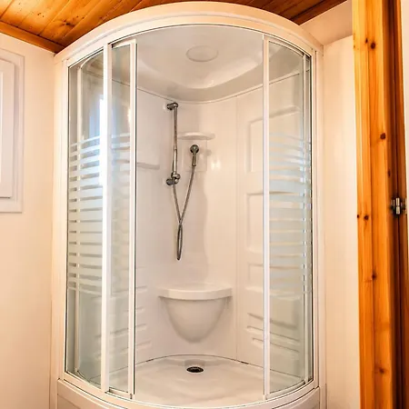 Сasa de vacaciones With Heated Pool In *