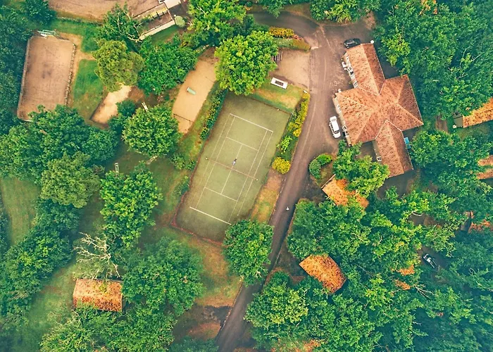 With Heated Pool In بيت للعطل مونكلار دو كيارْسي