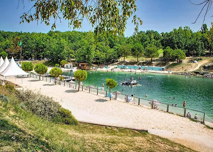 With Heated Pool In بيت للعطل