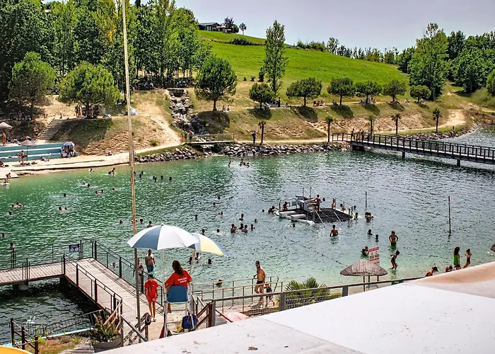 With Heated Pool In بيت للعطل *